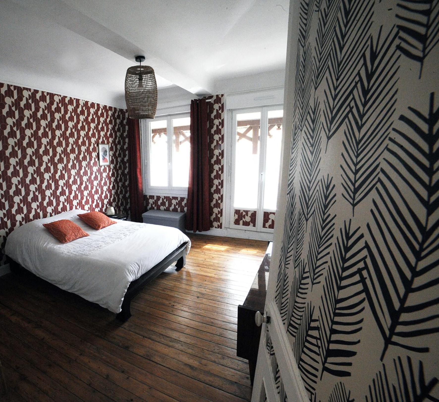 La Parenthese Du Marquis Villa นูฟชาเตล-ออง-เบร ภายนอก รูปภาพ